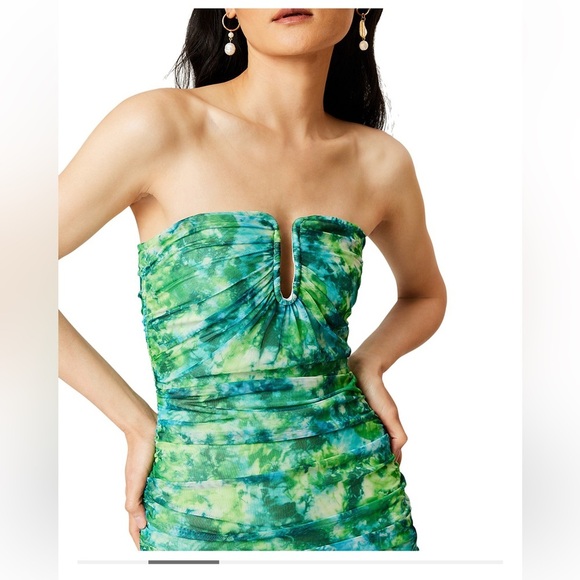 Elliatt Strapless dress size Medium Larkspur printed Mesh U-Wire bodycon rouched - Picture 14 of 15